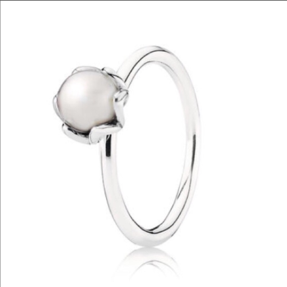 Pandora Ring